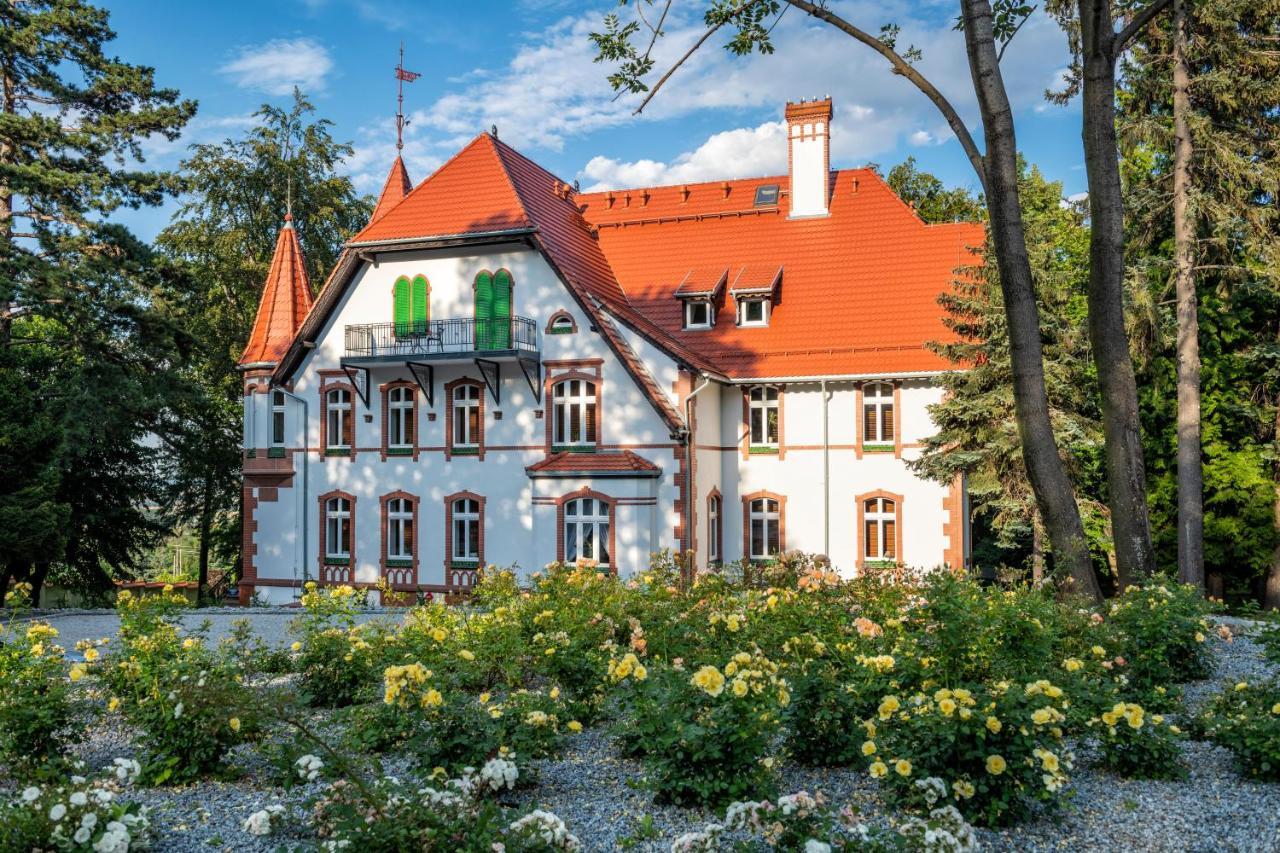 Hotel Villam 비엘라와 외부 사진